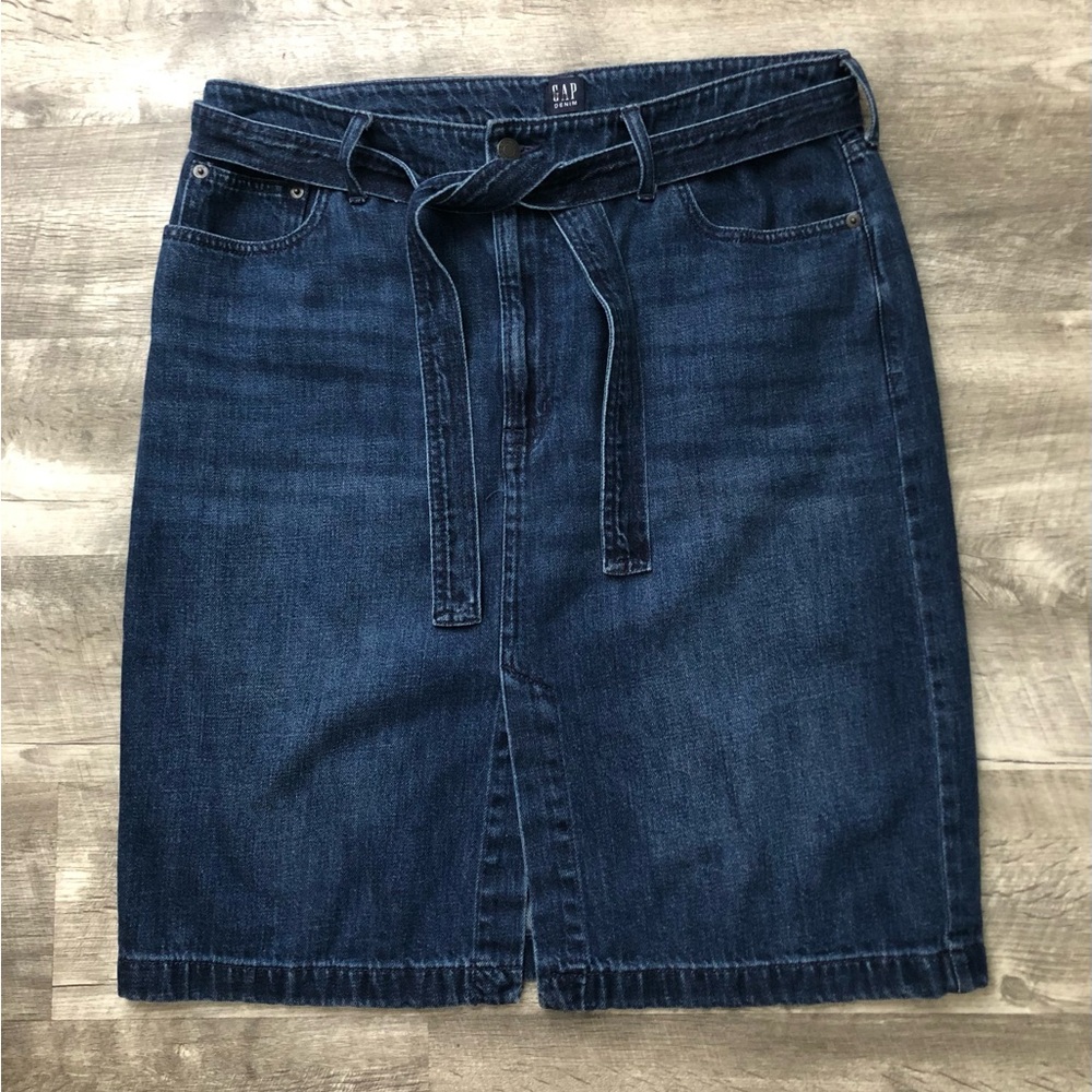 Girls GAP Blue Denim Skirt Knee Length Midi Dark Wash 16/33R Slit